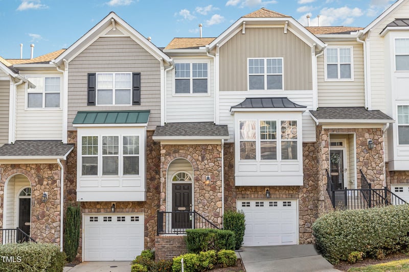 5916 Longeria Ct, Raleigh, NC 27612