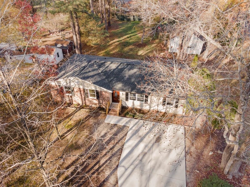 5917 Meadowlark Ln, Raleigh, NC 27610