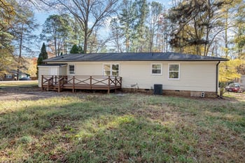 5917 Meadowlark Ln, Raleigh, NC 27610