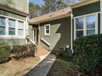 5917 Sentinel Dr, Raleigh, NC 27609