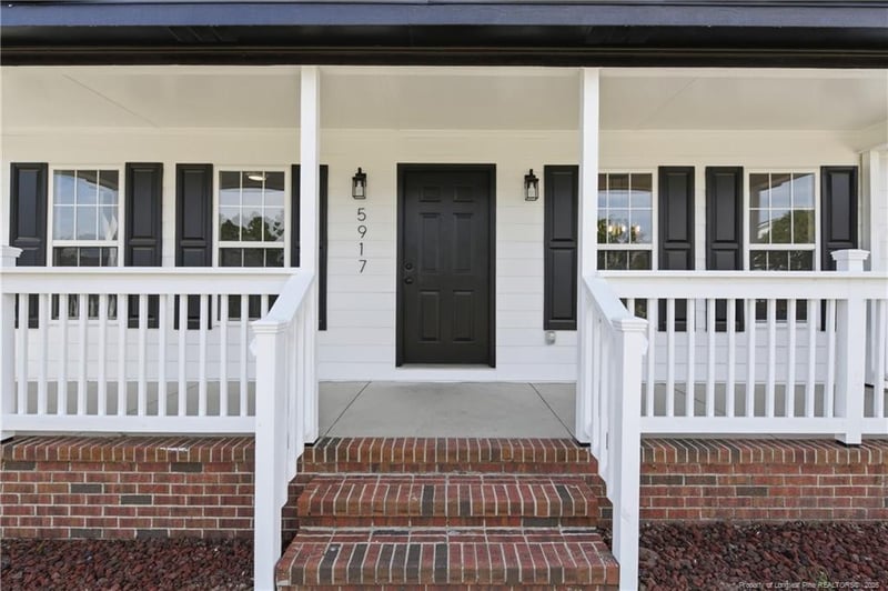 5917 Sunday Dr, Fayetteville, NC 28306