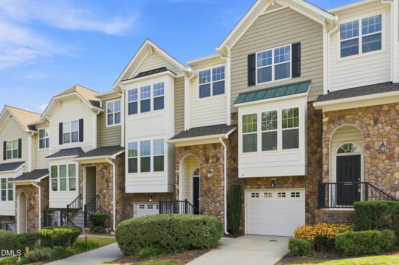 5918 Longeria Ct, Raleigh, NC 27612