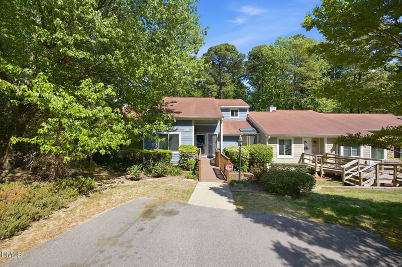 5918 Whitebud Dr, Raleigh, NC 27609