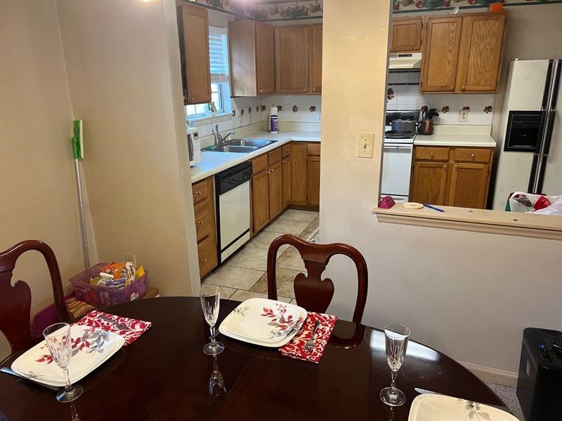 5919 Hadrian Dr, Durham, NC 27703