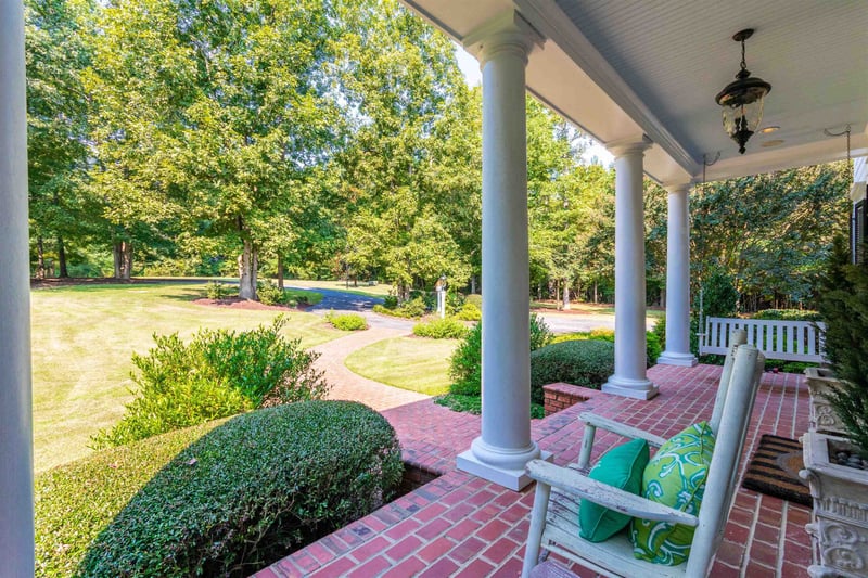 592 Christopher Dr, Clayton, NC 27520