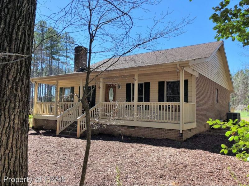 592 Peppermill Rd, Sanford, NC 27332