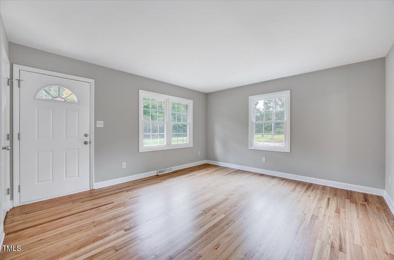 592 Perdues Rd, Louisburg, NC 27549