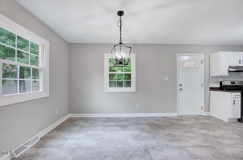 592 Perdues Rd, Louisburg, NC 27549