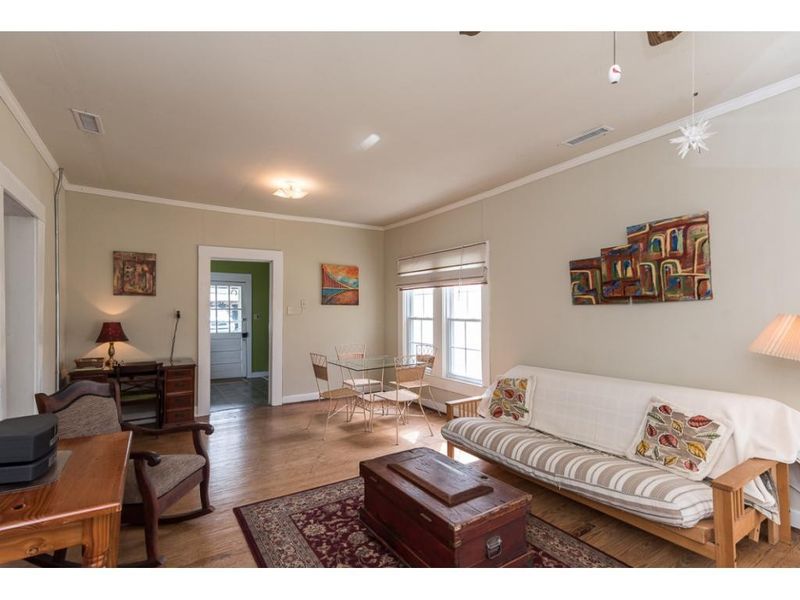 5920 Morrow Mill Rd, Chapel Hill, NC 27516