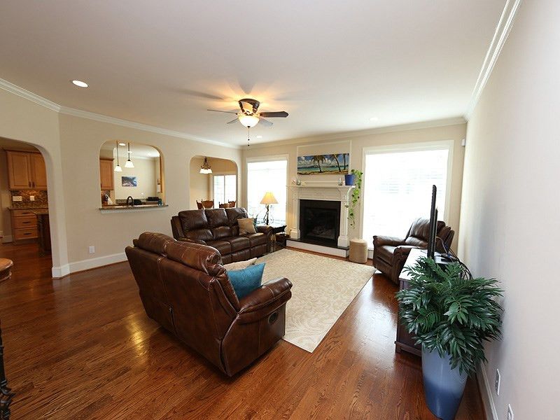 5920 Rounder Ln, Holly Springs, NC 27540