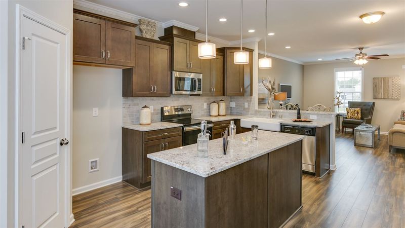 5921 Giddings St #2328, Raleigh, NC 27616