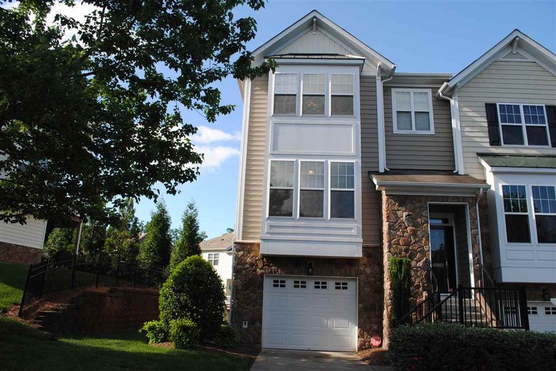 5921 Longeria Ct, Raleigh, NC 27612
