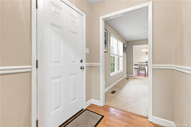 5921 Rustlewood Dr, Fayetteville, NC 28304