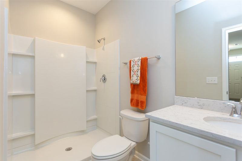 5922 Giddings St #2022, Raleigh, NC 27616