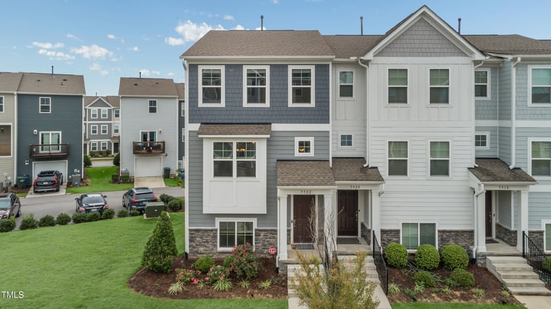 5922 Kayton St, Raleigh, NC 27616