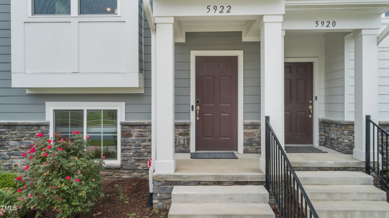 5922 Kayton St, Raleigh, NC 27616