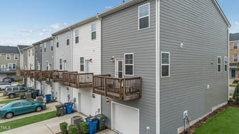 5922 Kayton St, Raleigh, NC 27616