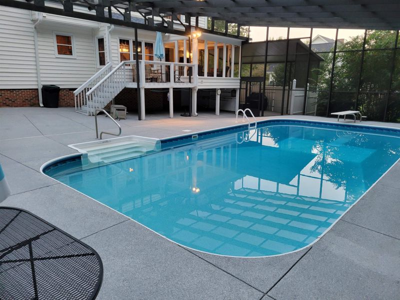 5924 Hampton Ridge Rd, Raleigh, NC 27603