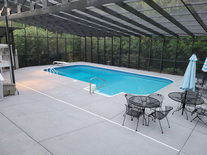 5924 Hampton Ridge Rd, Raleigh, NC 27603