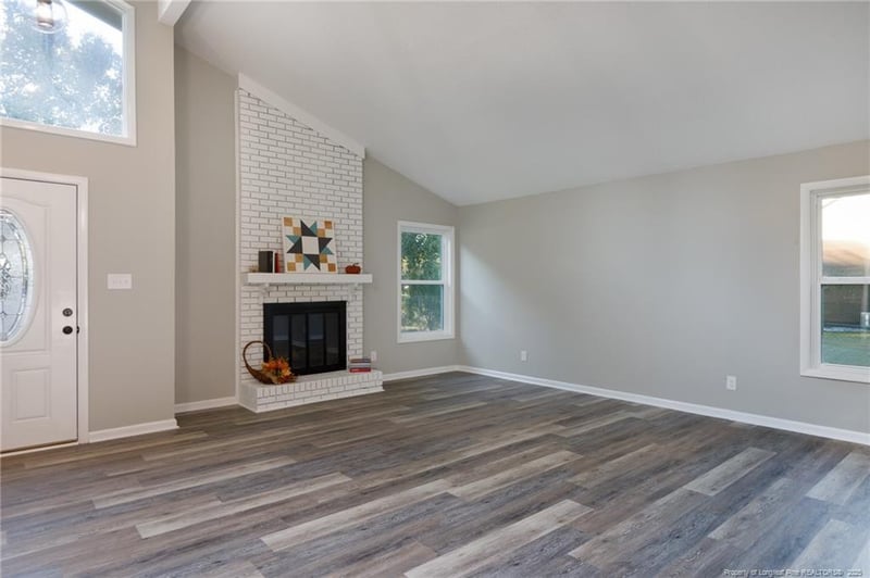 5924 Lakeridge Dr, Fayetteville, NC 28304