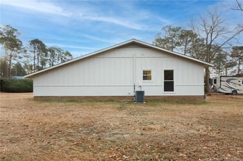 5924 Lakeridge Dr, Fayetteville, NC 28304