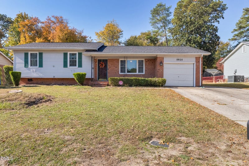 5925 Mcdougal Dr, Fayetteville, NC 28314