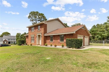 5926 Lakeridge Dr, Fayetteville, NC 28304