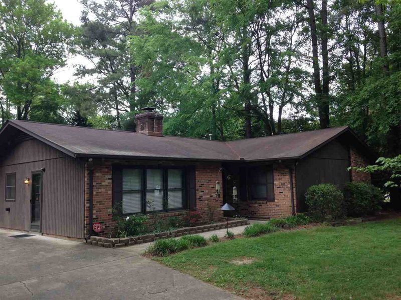 5927 Williamsburg Way, Durham, NC 27713