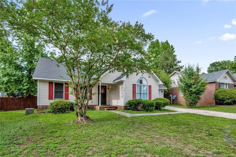5928 Hotspur Pl, Fayetteville, NC 28306
