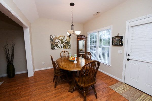 5928 River Lake Cir, Raleigh, NC 27604