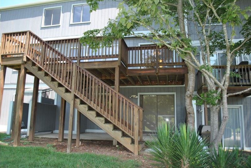 5929 Farm Gate Rd, Raleigh, NC 27606