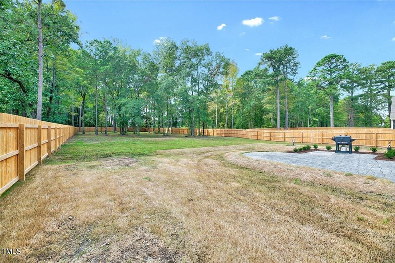 593 Whistle Post Dr, Selma, NC 27576