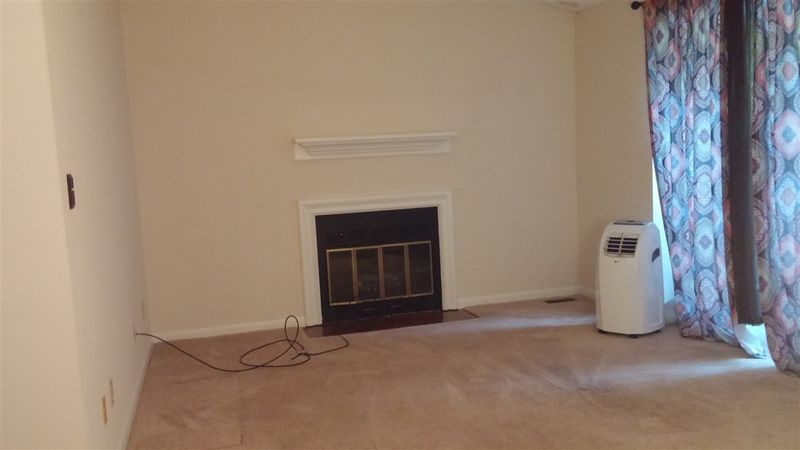 5930 Suncreek Ct, Raleigh, NC 27606