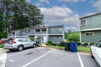 5931 Farm Gate Rd, Raleigh, NC 27606