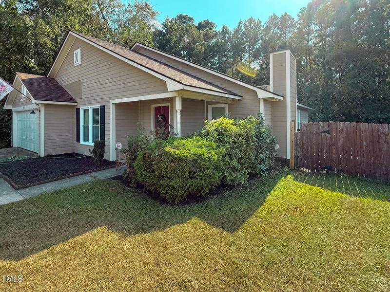 5931 Hotspur Pl, Fayetteville, NC 28306