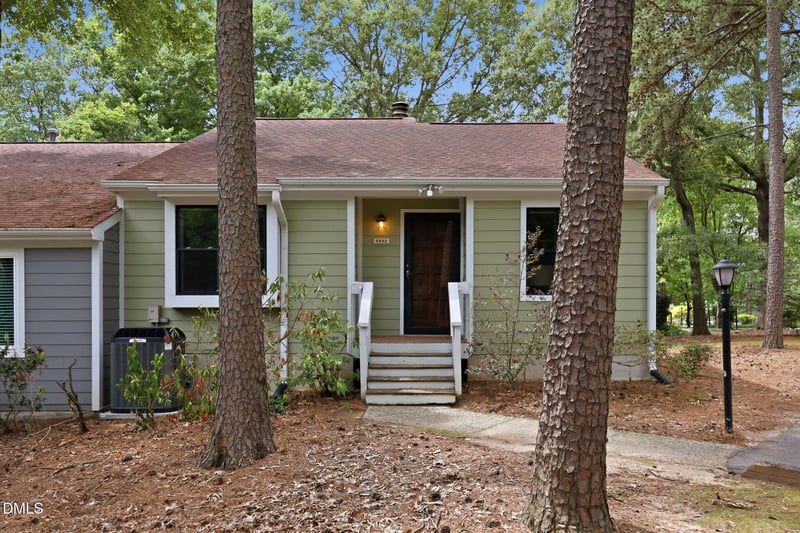 5932 Carmel Ln, Raleigh, NC 27609