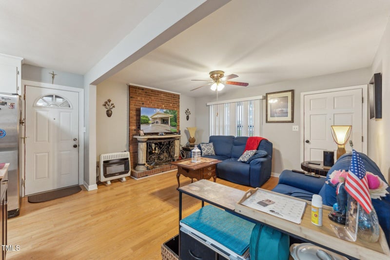 5932 Johnson Pond Rd, Fuquay Varina, NC 27526