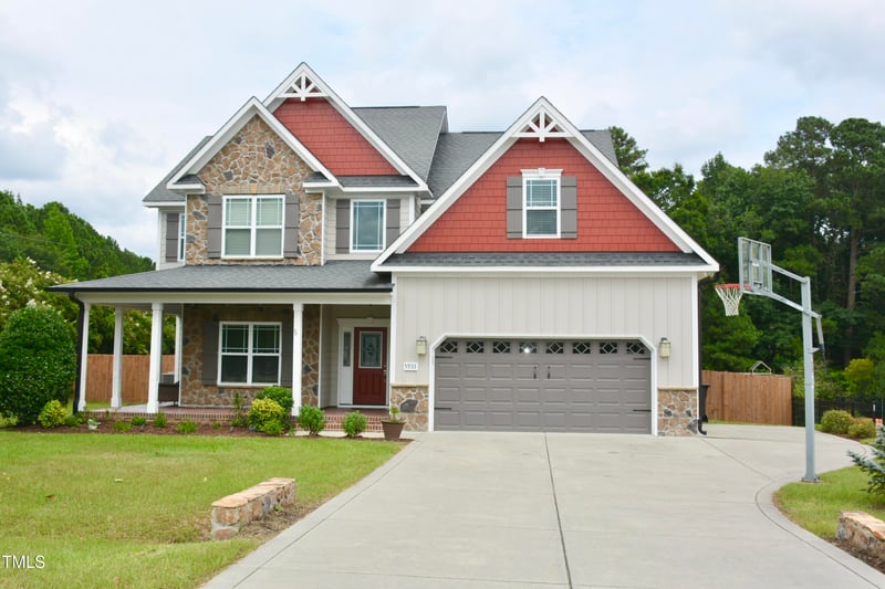 5933 Rounder Ln, Holly Springs, NC 27540