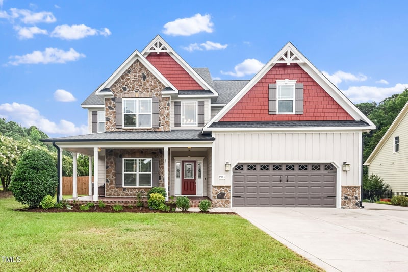 5933 Rounder Ln, Holly Springs, NC 27540