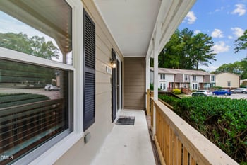 5935 Dixon Dr, Raleigh, NC 27609