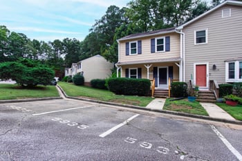 5935 Dixon Dr, Raleigh, NC 27609