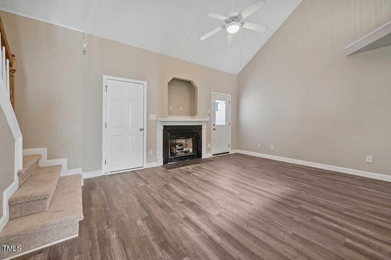 5935 Neuse Wood Dr, Raleigh, NC 27616