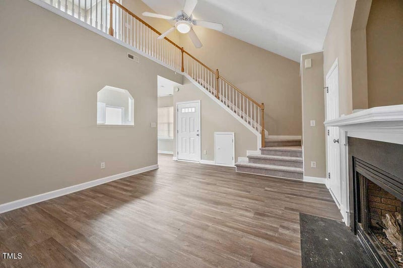 5935 Neuse Wood Dr, Raleigh, NC 27616