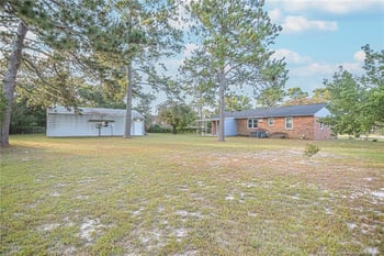 5936 Fairway Dr, Hope Mills, NC 28348