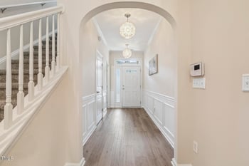 5936 Hourglass Ct, Raleigh, NC 27612