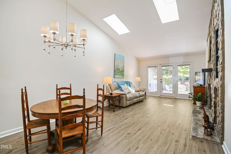 5937 Carmel Ln, Raleigh, NC 27609