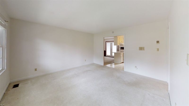 5937 S Sharon Dr, Raleigh, NC 27603