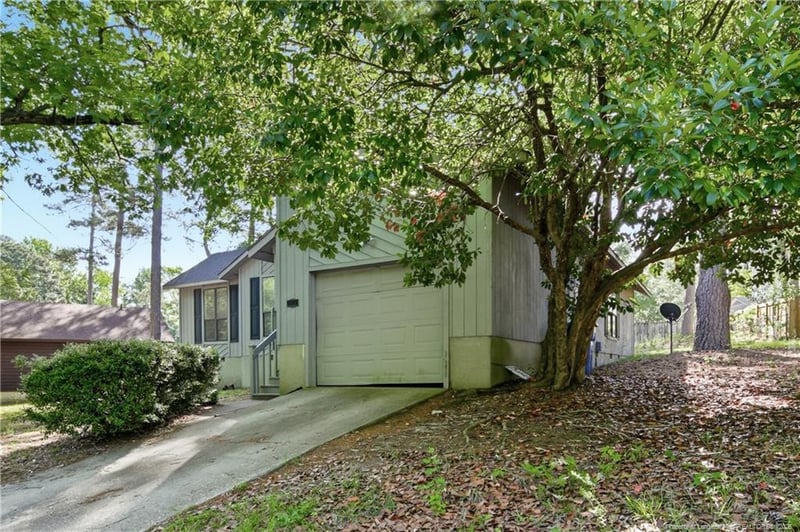 5939 Dalton Rd, Fayetteville, NC 28314