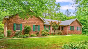 5939 Florasaline Dr, Mebane, NC 27302
