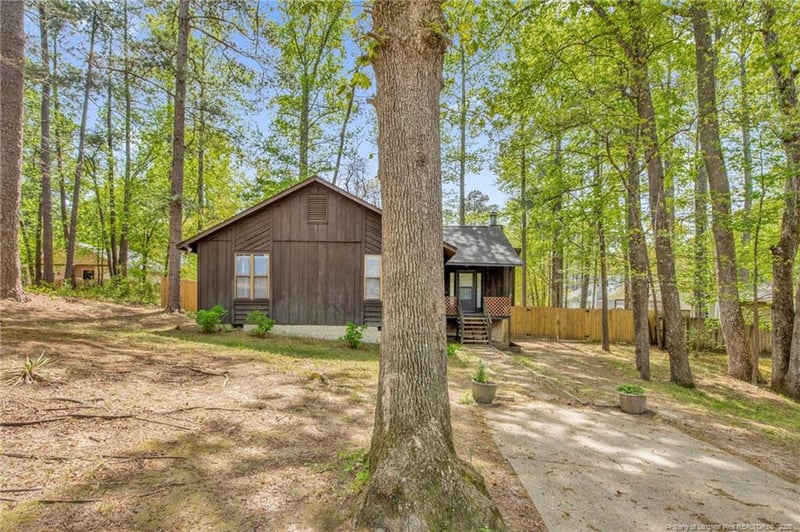 5939 Waters Edge Dr, Fayetteville, NC 28314